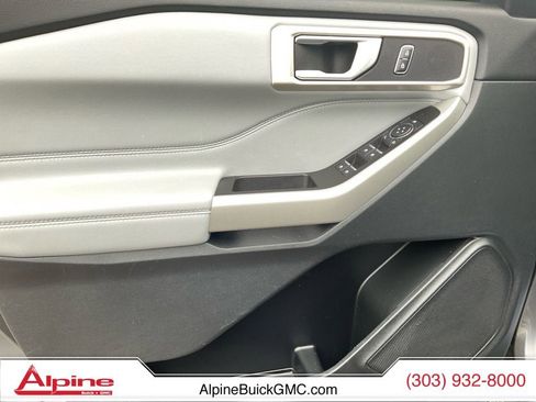 Used 2021 Ford Explorer XLT w/ Equipment Group 202A image 19