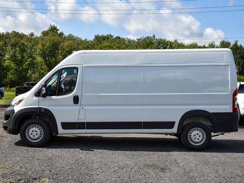 Used 2026 RAM ProMaster 2500 FWD image 6