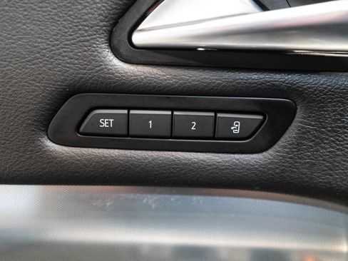 Used 2023 Cadillac XT4 Premium Luxury AWD/4WD image 21