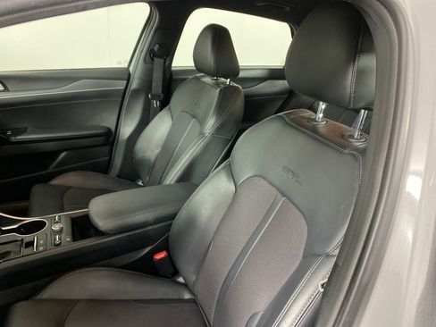 Used 2024 Kia K5 GT-Line image 9