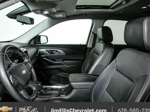 Certified 2020 Chevrolet Traverse Premier w/ Redline Edition FWD image 5