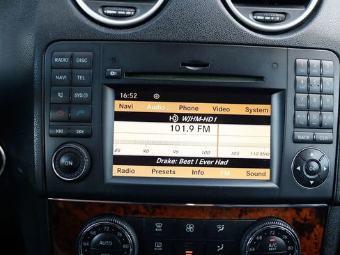 Used 2011 Mercedes-Benz ML 350 4MATIC image 46