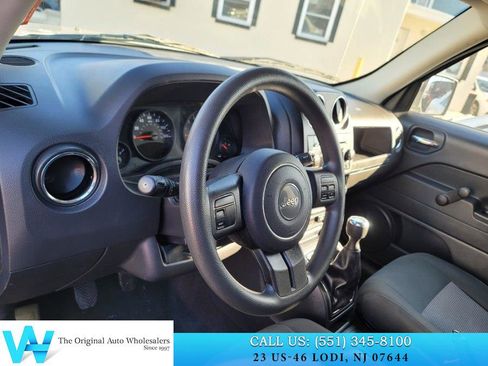 Used 2011 Jeep Patriot Sport image 9