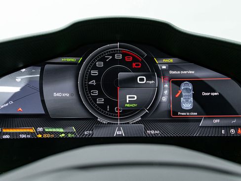 Certified 2024 Ferrari SF90 Spider image 31