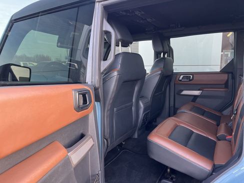 Used 2023 Ford Bronco Outer Banks image 24