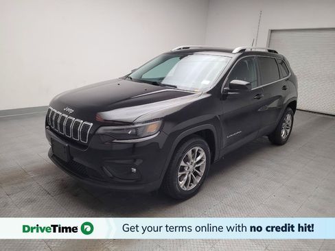 Used 2019 Jeep Cherokee Latitude Plus w/ Comfort/Convenience Group FWD image 1