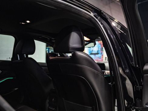 Used 2022 BMW 330e w/ Convenience Package image 42