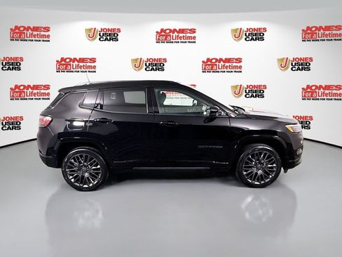Used 2022 Jeep Compass High Altitude AWD/4WD image 18