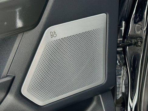 Used 2023 Ford F150 Lariat w/ Equipment Group 502A High image 20