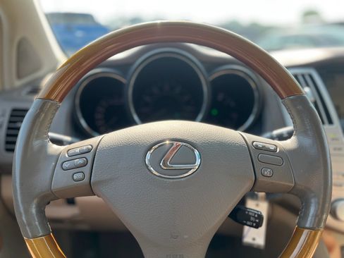 Used 2005 Lexus RX 330 AWD image 18