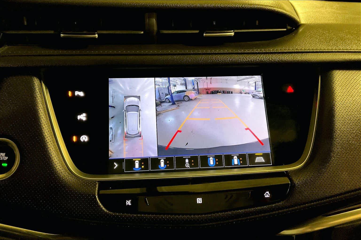 Used 2020 Cadillac XT5 Premium Luxury FWD image 27