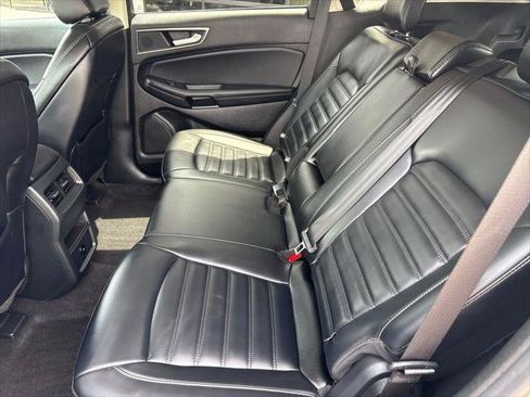 Used 2024 Ford Edge SEL AWD/4WD image 25