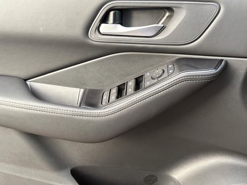 New 2026 Nissan Rogue SV image 14