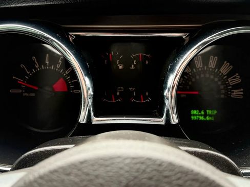 Used 2006 Ford Mustang GT image 14