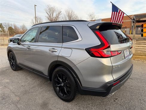 Used 2023 Honda CR-V Sport image 3