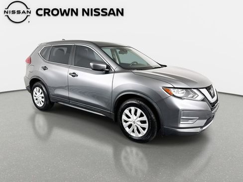 Certified 2020 Nissan Rogue S image 4