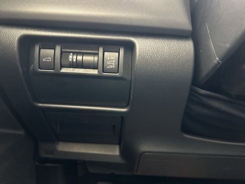 Used 2025 Subaru Forester Sport w/ Popular Package #2 image 21