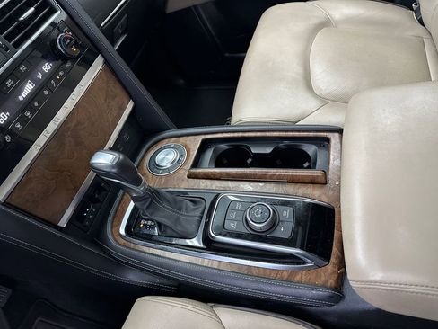Used 2023 Nissan Armada SL RWD image 34
