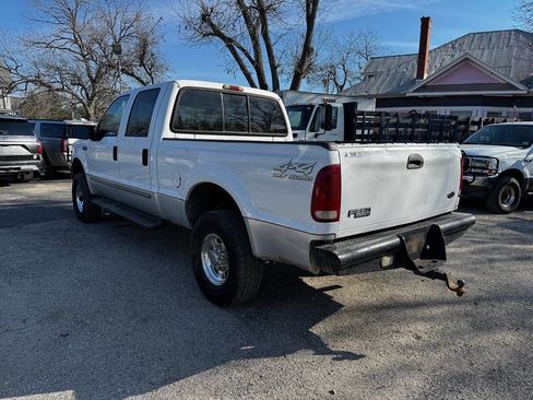 Used 2000 Ford F250 XLT image 9