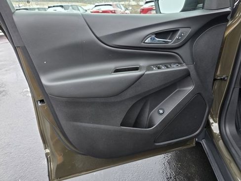 Used 2024 Chevrolet Equinox LT image 17