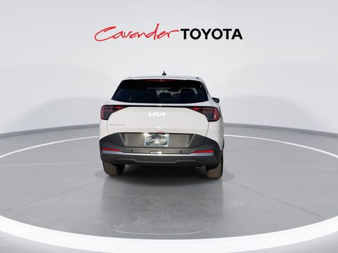 Used 2026 Kia Sportage LX w/ LX Convenience Package image 7