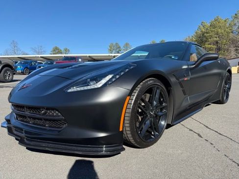 Used 2017 Chevrolet Corvette Stingray Coupe image 1