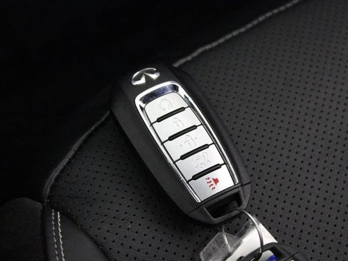 Used 2023 INFINITI QX50 Sport FWD image 31