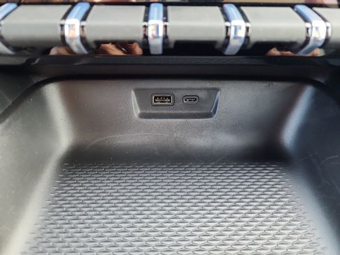 New 2026 GMC Terrain AT4 w/ LPO, Floor Liner Package image 15