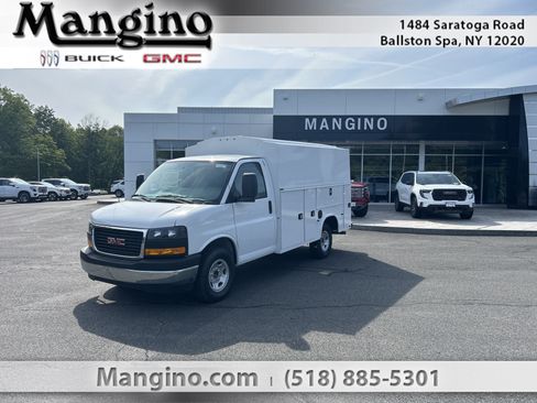 New 2026 GMC Savana 3500 w/ Power Convenience Package RWD image 1