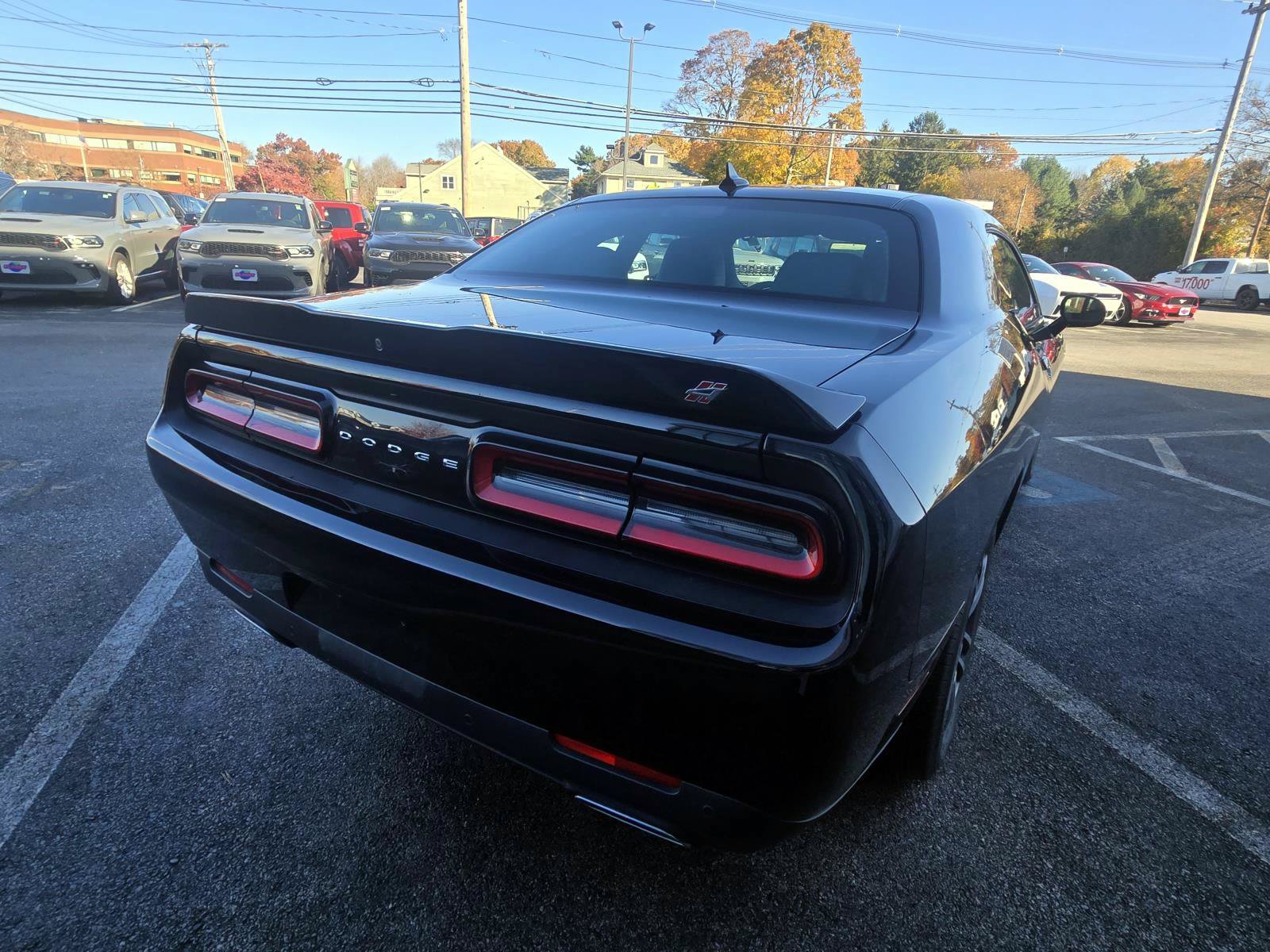 Used 2018 Dodge Challenger GT w/ GT Interior Package AWD/4WD image 14
