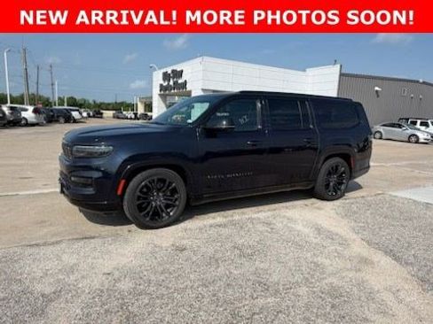 Used 2024 Jeep Grand Wagoneer L Series II w/ Quick Order Packagew 28T AWD/4WD image 5