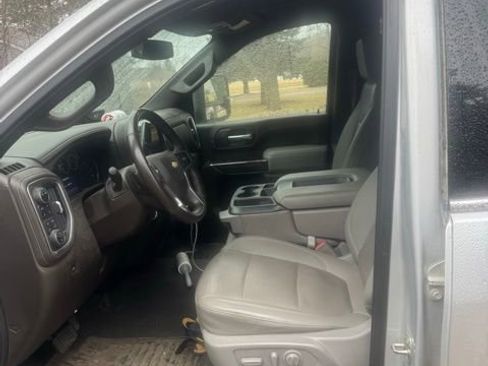 Used 2022 Chevrolet Silverado 2500 LTZ w/ Gooseneck/5TH Wheel Package image 7