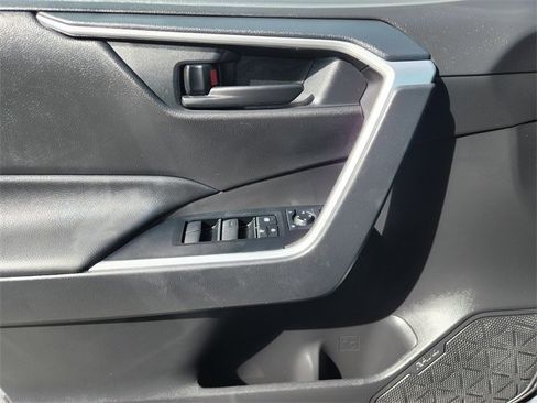 Certified 2025 Toyota RAV4 LE image 17