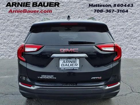 Used 2024 GMC Terrain AT4 w/ Infotainment Package II AWD/4WD image 8
