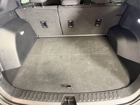 Used 2025 GMC Terrain Elevation AWD/4WD image 27