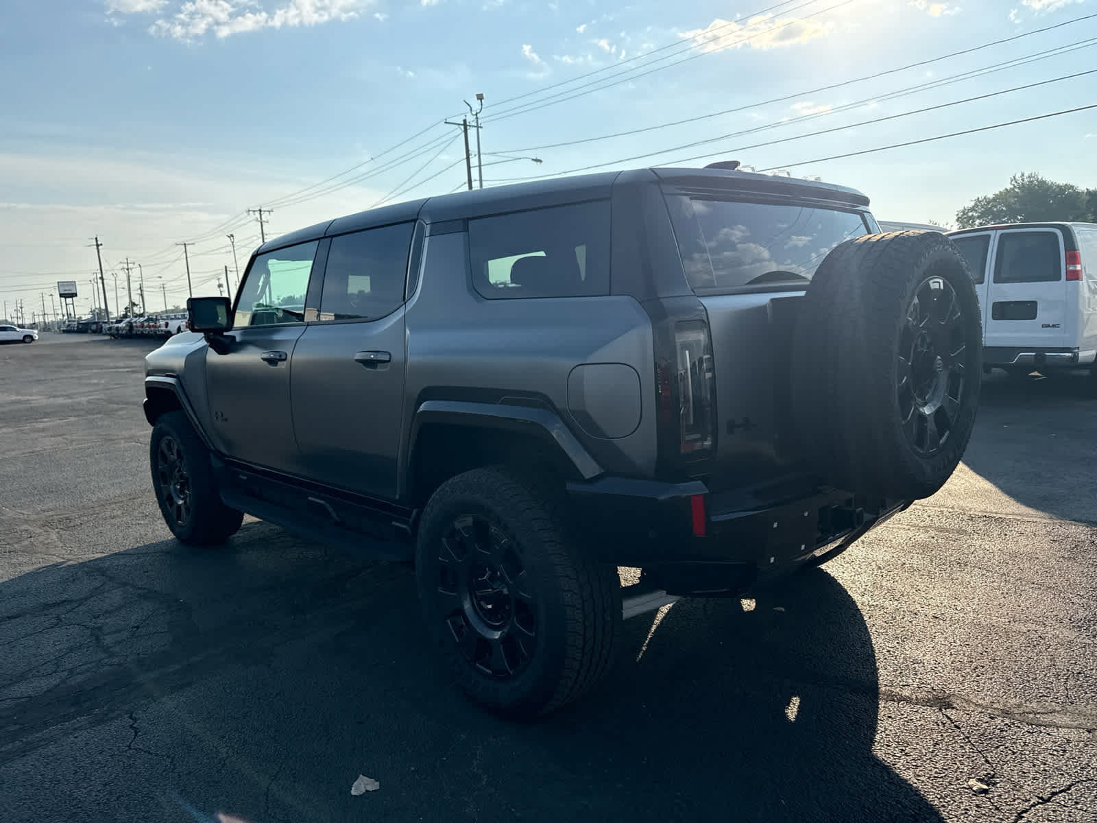 Certified 2026 GMC Hummer EV 3X w/ Carbon Fiber Edition Package AWD/4WD image 3