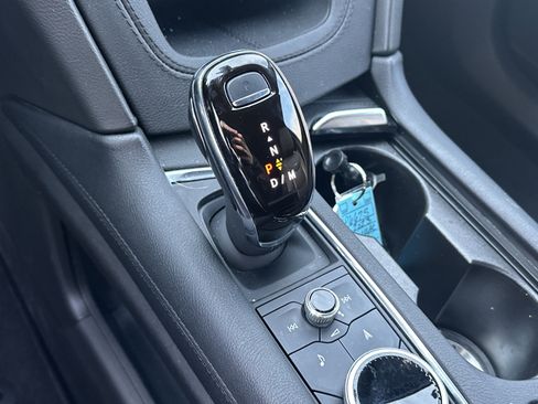 Used 2023 Cadillac XT6 Premium Luxury image 31