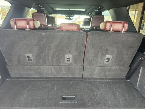 Certified 2023 Ford Expedition Limited image 28
