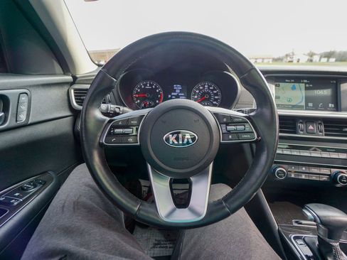 Used 2019 Kia Optima EX w/ EX Premium Package image 21