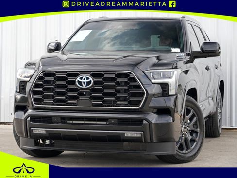 Used 2023 Toyota Sequoia Platinum image 1