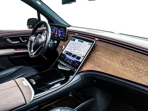 Used 2023 Mercedes-Benz EQS 450+ 4MATIC SUV image 17