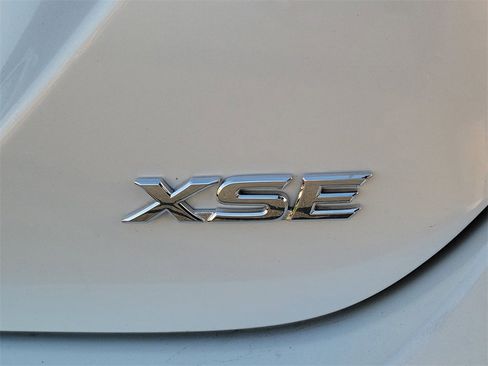 Used 2023 Toyota Camry XSE image 25