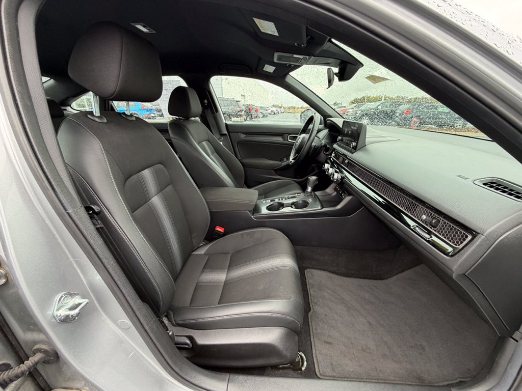 Used 2025 Honda Civic Sport image 22