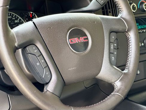 Used 2022 GMC Savana 3500 w/ Power Convenience Package image 20
