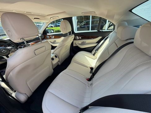 Used 2019 Mercedes-Benz E 300 4MATIC w/ Premium 1 Package image 17