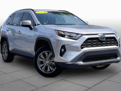 Used 2024 Toyota RAV4 XLE Premium w/ Weather Package AWD/4WD image 3