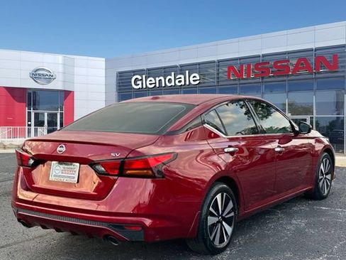 Used 2019 Nissan Altima 2.5 SV FWD image 4
