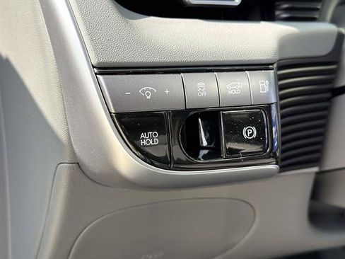 New 2026 Hyundai Ioniq 5 SEL RWD image 21