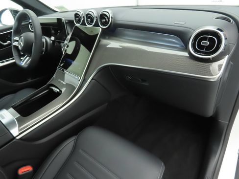 Certified 2026 Mercedes-Benz GLC 43 AMG 4MATIC image 17