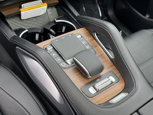 New 2025 Mercedes-Benz GLE 580 GLE 580 image 10